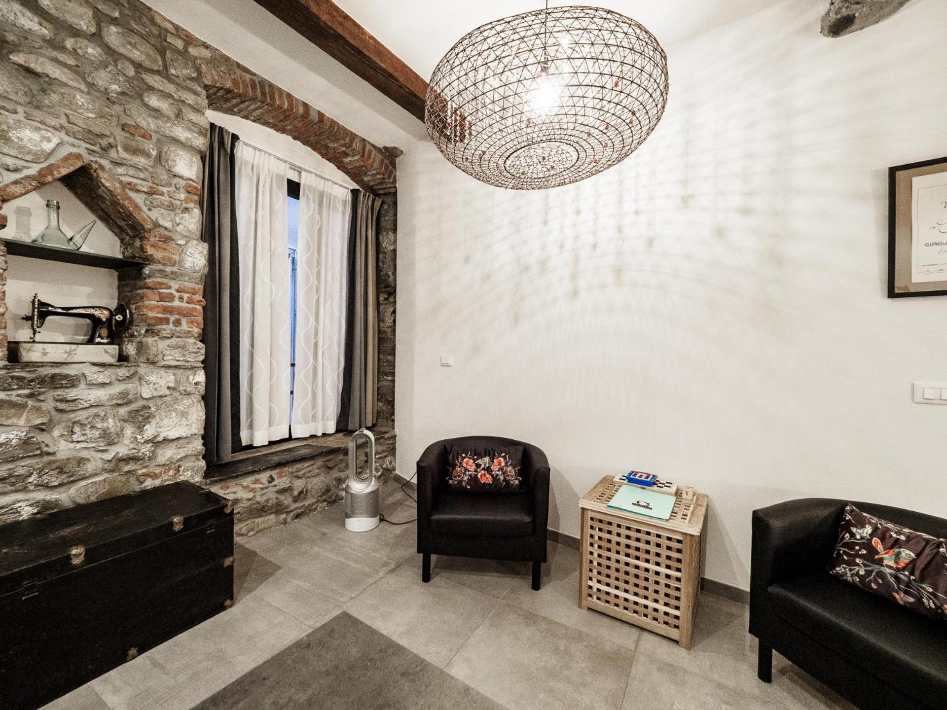 Camaella Luxury Studio 韦尔纳扎 外观 照片